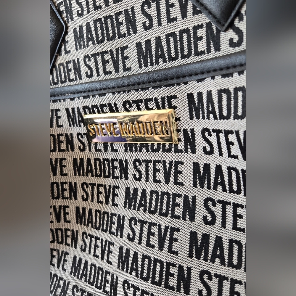 Steve Madden Black & Grey, Repeat Logo Shopper Handbag with removable Extra Bag - Picture 11 of 13